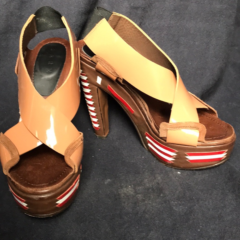 Marni nude patent platforms